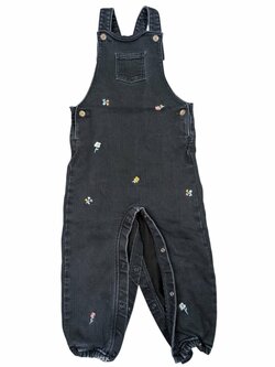 Černé dětské lacláče s kytičkami outlet M&S Černé dětské lacláče s kytičkami outlet M&S